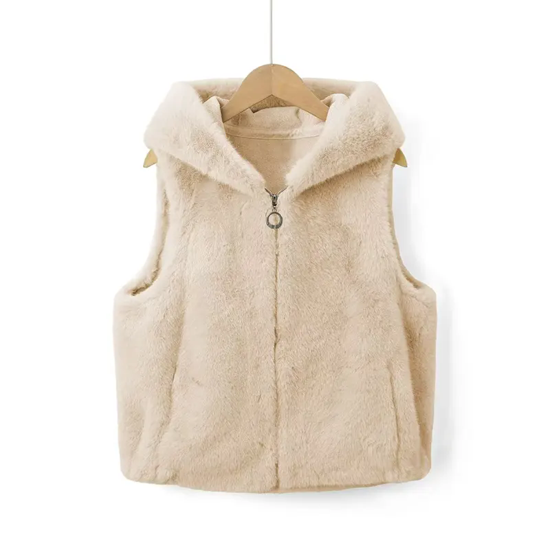 Como o colete feminino de pele sintética pode melhorar seu estilo e conforto no inverno?