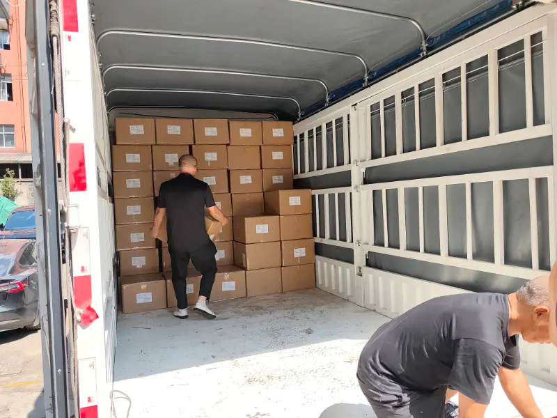 Remessa de roupas para Europa e EUA - Registro completo do processo de Wenzhou XINBOBLISS Apparel